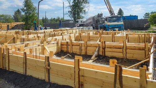 Ленточный фундамент для дома в Калинковичах